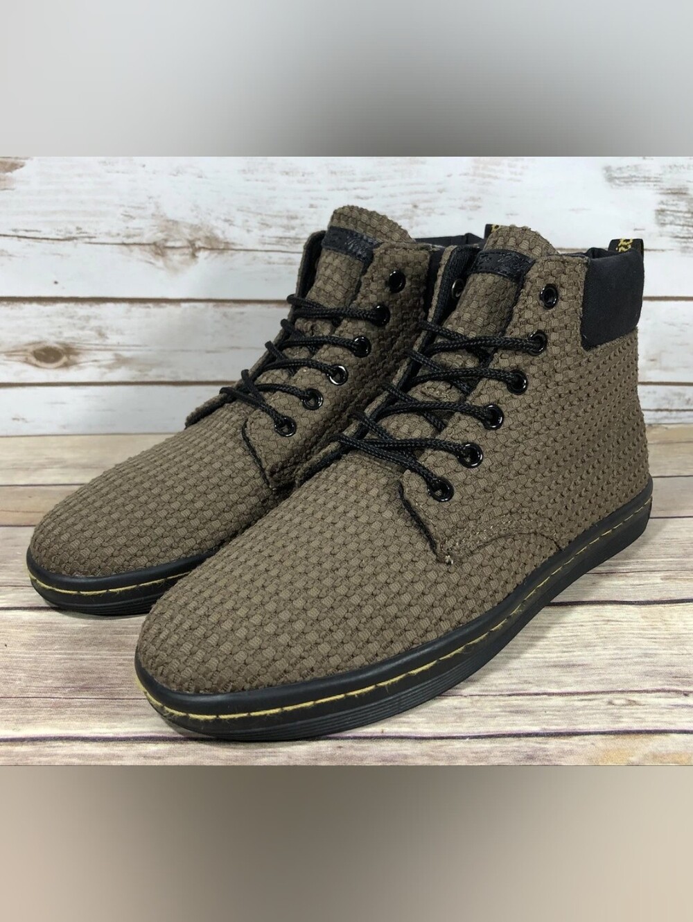 Dr. Martens Maelly boots Women's Size 10